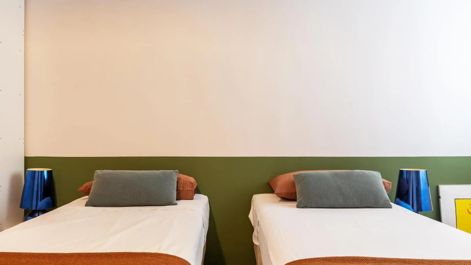 Pavia Flexyrent Apartment Ac Milan