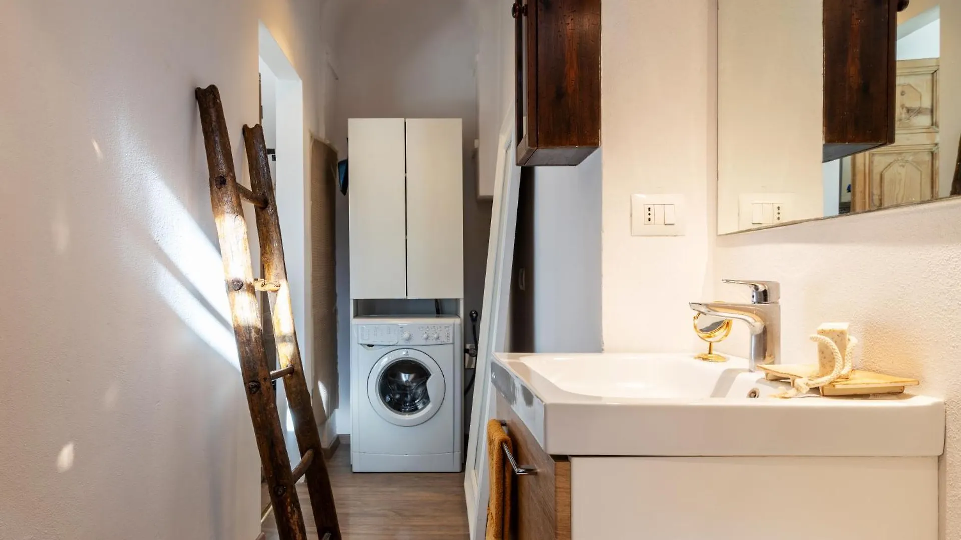 Pavia Flexyrent Apartment Ac Milan Italy